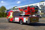 Neue DLK 23/12 der Feuerwehr Nidderau (Florian Nidderau 2-30-1) mit Volvo FL 280 4×2 Fahrgestell und Margirus / M32L-AT SC Aufbau am 19.04.26 bei einen Fototermin