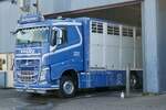 Volvo FH Viehtransporter von Br�hlmann am 1.6.26 in Malters.