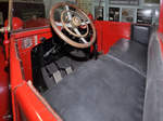 Cockpit eines alten Feuerwehrwagens von Mercedes-Benz im Technikmuseum Helsingør (20.11.2010)