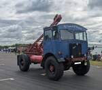 AEC Matador Wrecker.