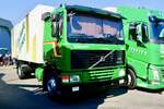 Ein Volvo F12 von Traveco am 27.6.26 beim Trucker Festival Interlaken.