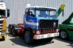 Eine Volvo F89 Zugmaschine am 9.5.26 beim Cholehof Truck Treffen in Brugg.