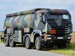 Dieses Iveco Trakker Flugfeldtankfahrzeug war Anfang Juni 2024 in Jagel zu sehen.
