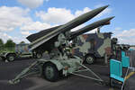 Das mobile und allwetterfähige Flugabwehrraketensystem MIM-23 HAWK war von 1961 bis 2006 in der Bundeswehr im Einsatz. (Militärhistorisches Museum der Bundeswehr am Flugplatz Berlin-Gatow, August 2023)