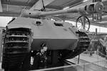 Dieser Kampfpanzer Panther wurde 1942 gebaut und ist Teil der Ausstellung im Auto- und Technikmuseum Sinsheim.