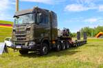 Scania 650S XT Schwertransporter am 06.06.26 beim Tag der Bundeswehr in Kastellaun 