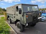 Land Rover 101FC. Das Modell wurde speziell f�r die britische Armee entwickelt. Die Zahl 101 in der Typenbezeichnung bezieht sich auf den Radstand von 101 britischen Zoll und das FC bedeutet F orward C ontrol, also eine Frontlenkerbauweise. Der Truck ...