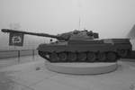 Ein Leopard 1 V Kampfpanzer begrüßte Ende Dezember 2016 die Bescuher des Nationalen Militärmuseums in Soesterberg.