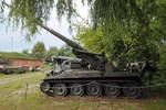 Das schwere Selbstfahrgeschütz M107 in der Zweigstelle Fort IX  Sadyba  des Armeemuseums Warschau.