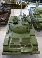 Kampfpanzer T-55, Draufsicht, im Militärmuseum Pivka/Slowenien, Juni 2016