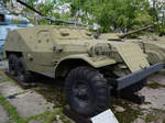 Der Schützenpanzerwagen BTR-152 B-1 im Zentralmuseum der russischen Streitkräfte (Moskau, Mai 2016)