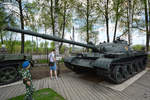 Der mittlere Kampfpanzer T-62 im Technikmuseum Vadim Zadorozhny (Moskau, Mai 2016)