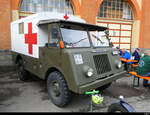 ex Schweizer Armee - MOWAG Sanitäswagen im Areal der Feldschlösschen Brauerei ausgestellt und Zugänglich für alle am Oldtimertreffen in Rheinfelden am 27.09.2025