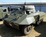 M8 Greyhound, US-amerikanischer Spähpanzer aus dem II.Weltkrieg, von dem Radpanzer wurden bei Ford bis 1944 ca. 12.000 Stück gebaut, Vmax.90Km/h/Straße, 50Km/h/Gelände, ausgestellt zur Flugschau in Habsheim/Elsaß, Sept.2016
