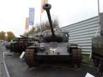 Ein alter Amerikanischer Panzer am 22.11.14 im Technik Museum Sisnheim