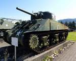 Kampfpanzer M4  Sherman , Serienproduktion ab 1942 in den USA, 7,5cm Kanone, 350PS, Vmax.40Km/h, Panzermuseum Thun, Mai 2015