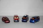 Von links nach rechts VW Tiguan,VW T5 California mit Fahrrädern,VW Multivan mit Dachboxu.VW Multivan (Wiking)