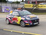 Opel Adam R2 (Tamara Molinaro / Ilka Minor) im Servicepark der Deutschland-Rallye, 21.08.2016