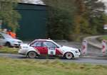 Vorwagen 00  Joachim & Thorsten Wirths D / D Toyota Corolla AE86 1984 beim abbigen in einen Wirtschaftsweg Asphalt nähe Rodder, Youngtimer Rally Köln - Ahrweiler 12.11.2016