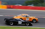 Nr.128 Pütz-Dünkelmann auf Porsche 911 ST, und Nr.242 Scheibner-Alexander Lienau auf Chevron B16 Youngtimer Festival Spa 24.7.2016, FHR Langstreckencup 