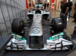 Mercedes-Benz F1 W04 (Lewis Hamilton) ausgestellt im Breuningerland Ludwigsburg (06.05.2014)