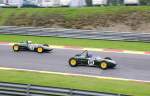 Beim Überholvorgang sieht man die große Unterschiede der Bauarten,  Nr.29, LOTUS 21, Bj.1961, 1500ccm  BURATTI Federico (I),Pre 1966 1.5 litre 4 cylinder Formula 1 cars.