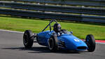 #6,  BRABHAM BT6  ist ein historischer Rennwagen aus der Formula Junior (Einsteigerformel) aus dem Jahr 1963. Auf der Strecke des Circuit de Spa-Francorchamps, Rahmenprogramm der Spa 6h Classic 2026. Aufnahme am 27.9.2026