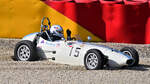 #15, HUFFAKER BMC Mk1, historischer Monoposto-Rennwagen aus der Formula Junior-Klasse, der Ende der 1950er- und Anfang der 1960er-Jahre von Joe Huffaker auf Basis von BMC-Komponenten (British Motor Corporation) gebaut wurde Auf der Strecke des Circui ...