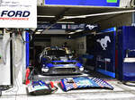 Ford Mustang LMGT3 Nr.88 wir gerade in der Box zusammen gebaut für die 24h Le Mans Boxenstopp Challenge am 10.06.2025