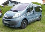 =Opel Vivaro eines Autovermieters, steht auf dem Parkplatz der Rettmobil 2019 in Fulda, 05-2019