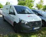 =MB Vito des Ausstellers CORPULS, gesehen auf dem Parkplatz der RettMobil im Mai 2022