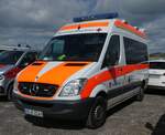 =MB Sprinter vom DRK KLEINOSTHEIM, abgestellt auf dem Parkplatz der RettMobil 2022 in Fulda