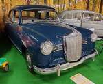 =MB 180 D, Bj. 1957, 43 PS, präsentiert im Automuseum Wolfegg, Dezember 2023