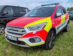 =Ford Kuga als HvO-Fahrzeug der Malteser OV ABERSFELD steht auf dem Parkgelände der Rettmobil 2024 in Fulda.