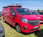 =Opel Vivaro der Firma ERGO RACK aus Bulgarien, gesehen auf dem Parkplatz der 2025er Rettmobil in Fulda
