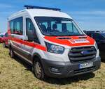 =Ford Transit der MALTESER aus HOMBURG, steht auf dem Parkplatz der 2025er Rettmobil in Fulda
