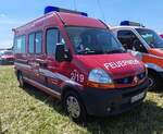 =Renault Master als MTW der Feuerwehr REISKIRCHEN - BERSROD, abgestellt auf dem Parkplatz der RettMobil im Mai 2025