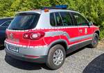 =VW Tiguan als Kommandowagen der Berufsfeuerwehr der Stadt HOYERSWERDA, abgestellt auf dem Parkplatz der 2025er Rettmobil in Fulda