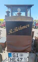 =Frontansicht des Rudolf B�hmer-Traktor, Bj. 1947, 2900 ccm, 30 PS, eine absolute Rarit�t, gesehen bei der Oldtimerschau in Wasenberg, 05-2025