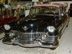 Ein Cadillac Sedan ist Teil der Ausstellung im Auto- und Technikmuseum Sinsheim. (Dezember 2014)