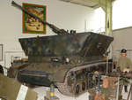 Ein Flakpanzer IV  Möbelwagen  oder SdKfz 161/3 (Panzerflak-Selbstfahrlafette 3,7 cm auf Panzerkampfwagen IV) ist hier allerdings mit falscher Waffe im Auto- und Technikmuseum Sinsheim zu sehen.