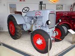 Deutz, gesehen im Traktorenmuseum Paderborn im April 2016