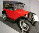 Dixi DA1, von der Fahrzeugfabrik Eisenach gebaut, ist eine Lizenzfertigung des englischen Austin Seven, 4-Takt-Motor mit 750ccm und 15PS, Vmax.60Km/h, Baujahr 1928, Fahrzeugmuseum Suhl, April 2025