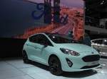 Ford Fiesta Mk7 (diese grüne Farbe ist bei durchschnittlichen Lichtverhältnisse deutlich schöner), fotografiert auf der IAA 2017 Frankfurt Motor Show (September 2017).