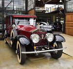 Rolls-Royce Silver Ghost Brewster Karosserie von 1922, wartet auf die nächste Ausfahrt auf einen Käufer in der Remise Düsseldorf, am 6.8.21 gesehen