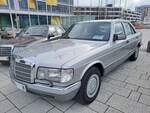 Mercedes-Benz W126 280SE von 1984 am 01.03.2025 auf dem Besucherparkplatz der Retro Classics