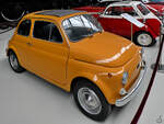 Auch ein Fiat 500 ist im Oldtimermuseum Prora ausgestellt. (November 2022)