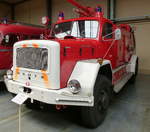 Magirus Deutz 230D 16, Feuerwehrgerätewagen mit 2400 Liter Löschmitteltank von 1969, Feuerwehrmuseum Vieux-Ferrette, Mai 2016