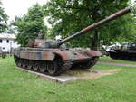 Kampfpanzer T-72, 12 Zylinder W46 Motor, 780 PS, Muzeum Historii i Tradycji Żołnierzy Suwalki (04.08.2021)