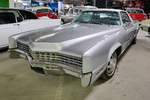 Cadillac Eldorado von 1967 in der Retro Car Show im Einkaufszentrum  Piterlend  in St.